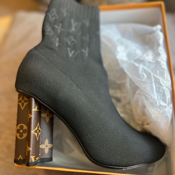 Black Louis Vuitton boots size 41 - Picture 1 of 7